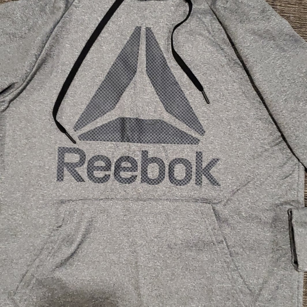 Men Reebok Sweater - Picture 3 of 4